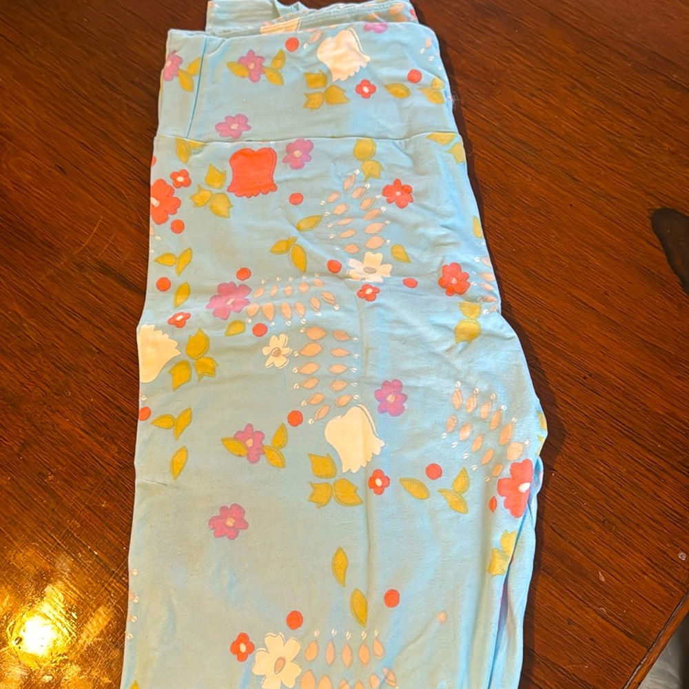 LuLaRoe Sky Blue Floral Leggings